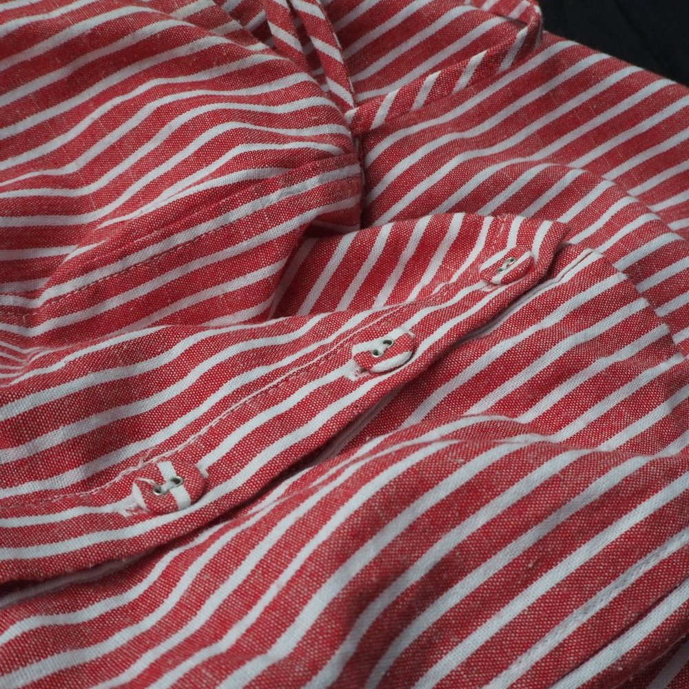 Buttoned Dress with Ruched Back - Picture 7 of 7